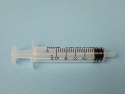 JERINGA DE 5ml PARA LA RECARGA DE TINTA